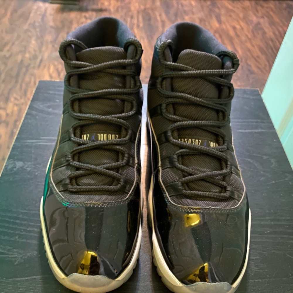 Jordan Space Jam 11